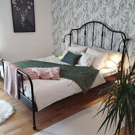 Apartmani Gruzdovo 代尔尼采 外观 照片